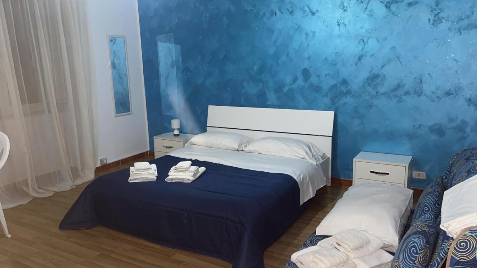 Mezzocannone Terminal Center Apartment Naples